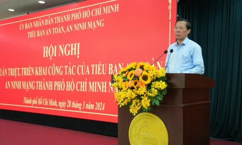 Chủ tịch Phan Văn Mãi: Nhận thức sâu sắc tính nguy hiểm của việc mất an toàn an ninh mạng